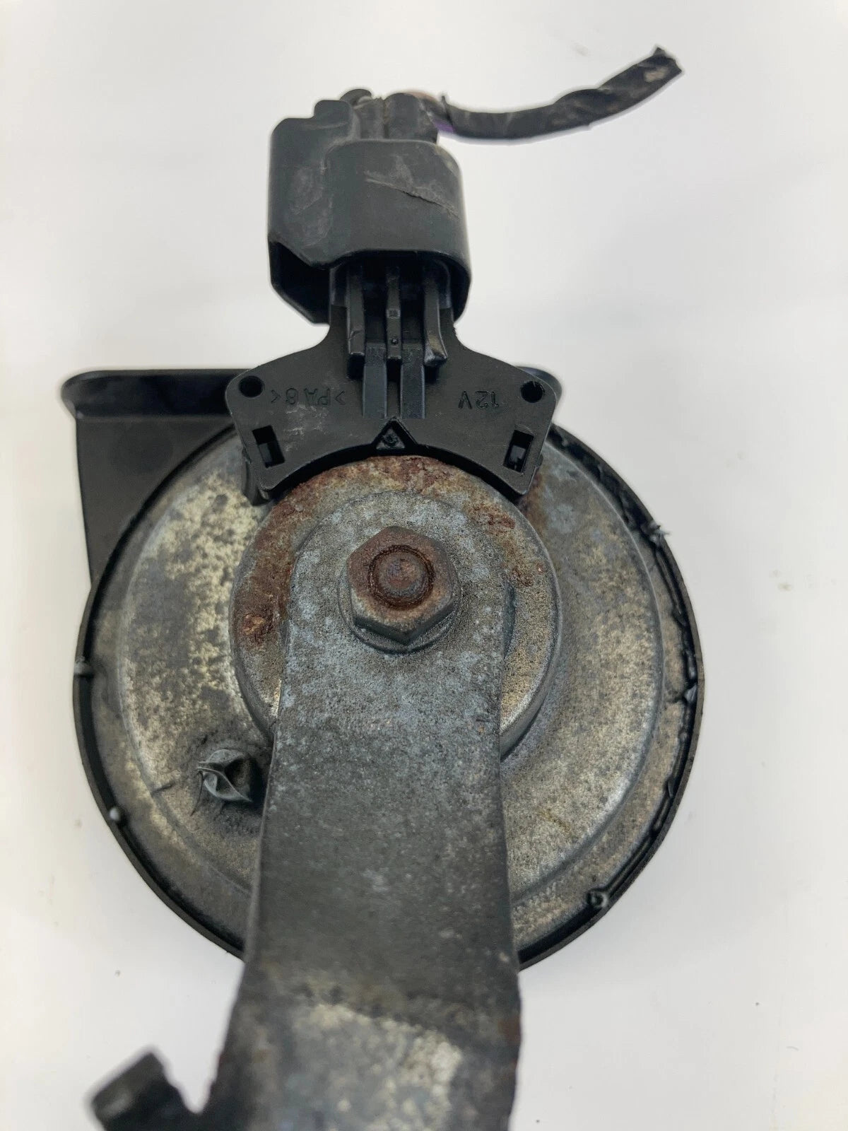 2008-2016 VOLVO XC70 WAGON ENGINE ROOM HIGH TONE HORN SIREN SIGNAL A046522 OEM