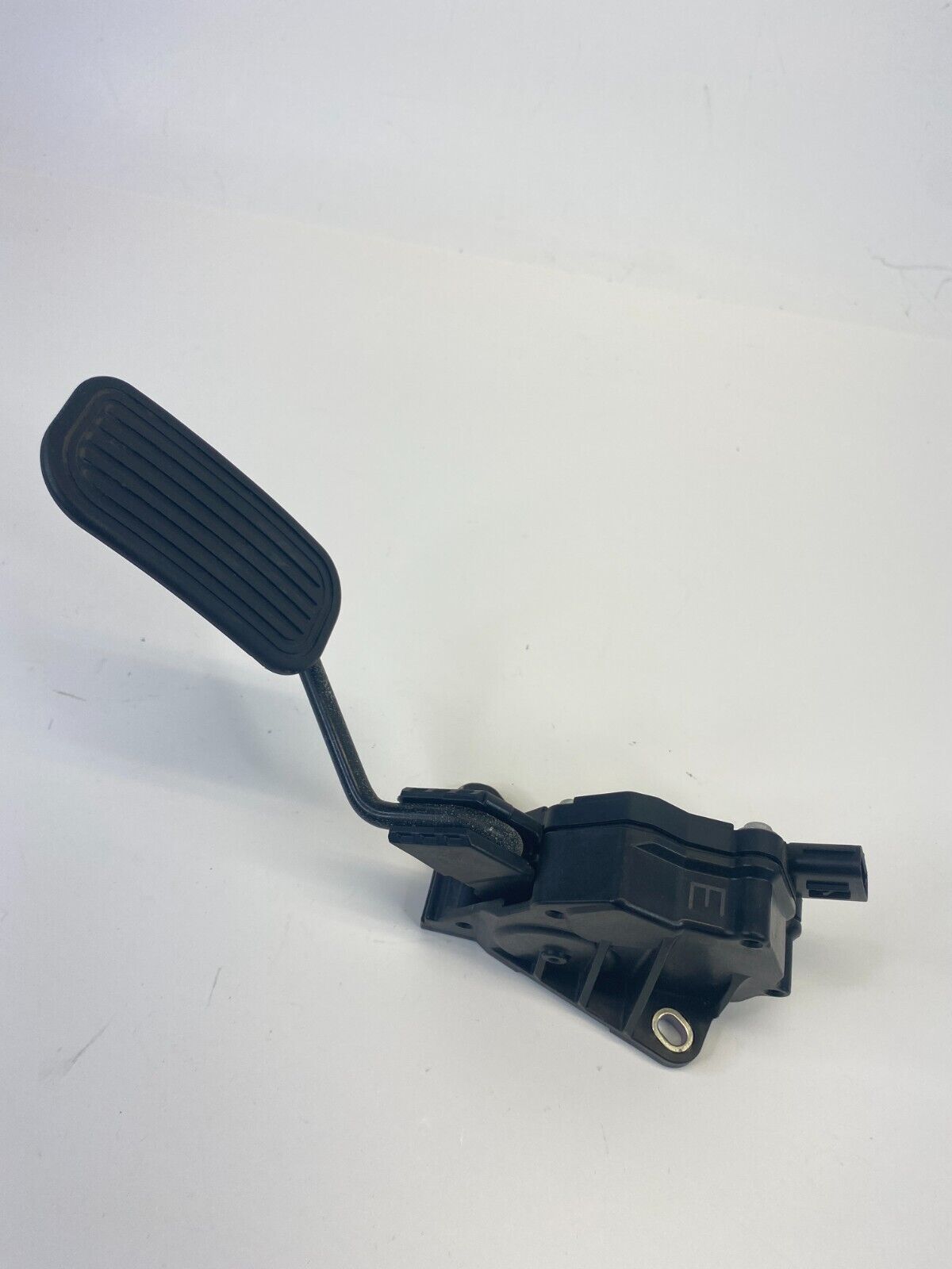 2006-2013 Lexus IS250 Gas Accelerator Pedal Travel Sensor 78110-53050 OEM