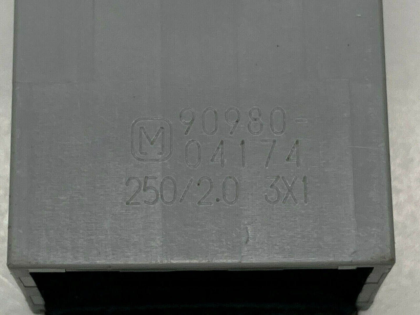 2004 2005 2006 2007 2008 2009 Toyota Prius Condenser Sensor 90980-04174 OEM