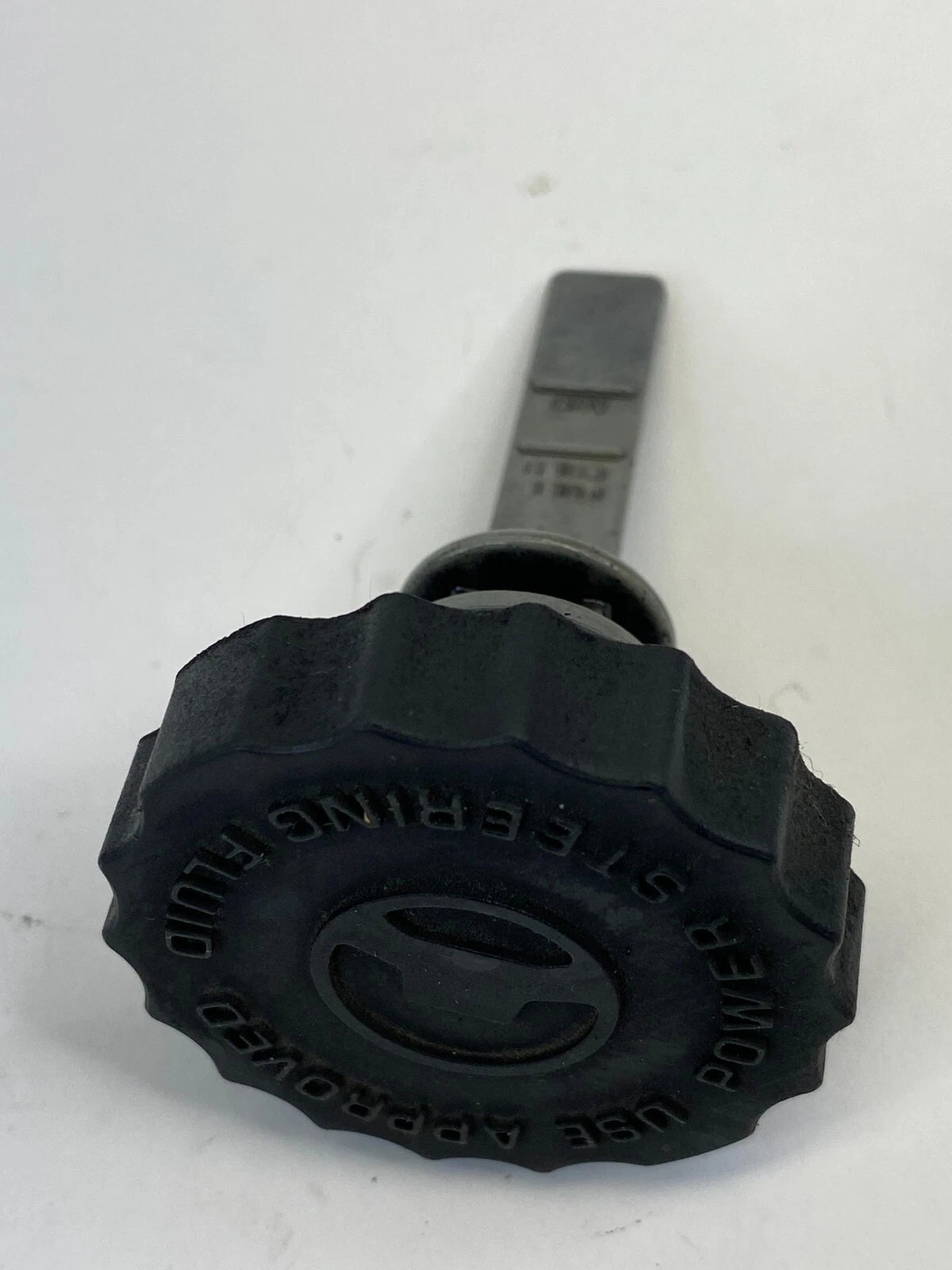 2005-2010 CHRYSLER 300 POWER STEERING FLUID RESERVOIR BOTTLE TANK CAP COVER OEM