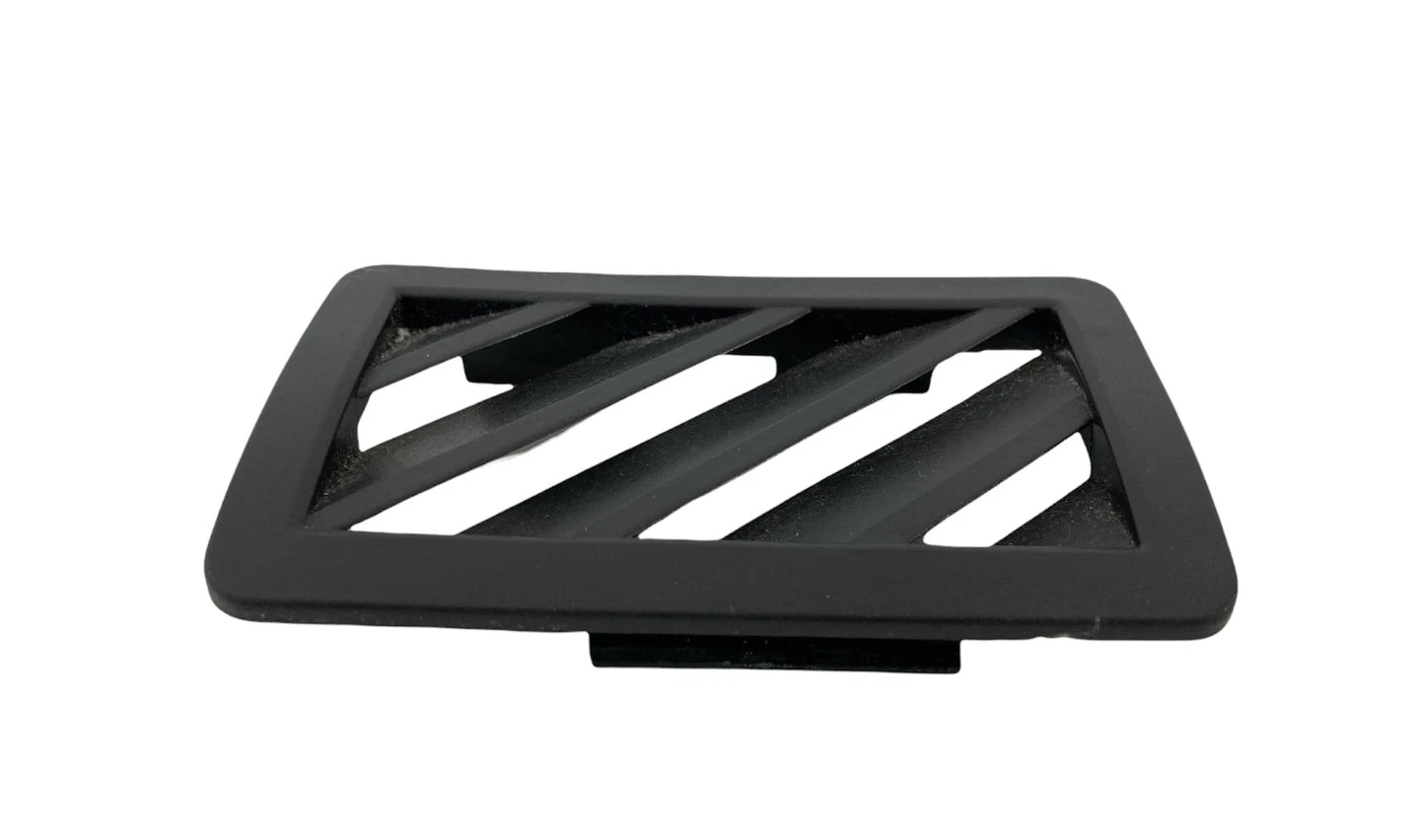 08-12 FORD FUSION 08-11 MERCURY MILAN FRONT PASSENGER SIDE DASH DEFROST AIR VENT