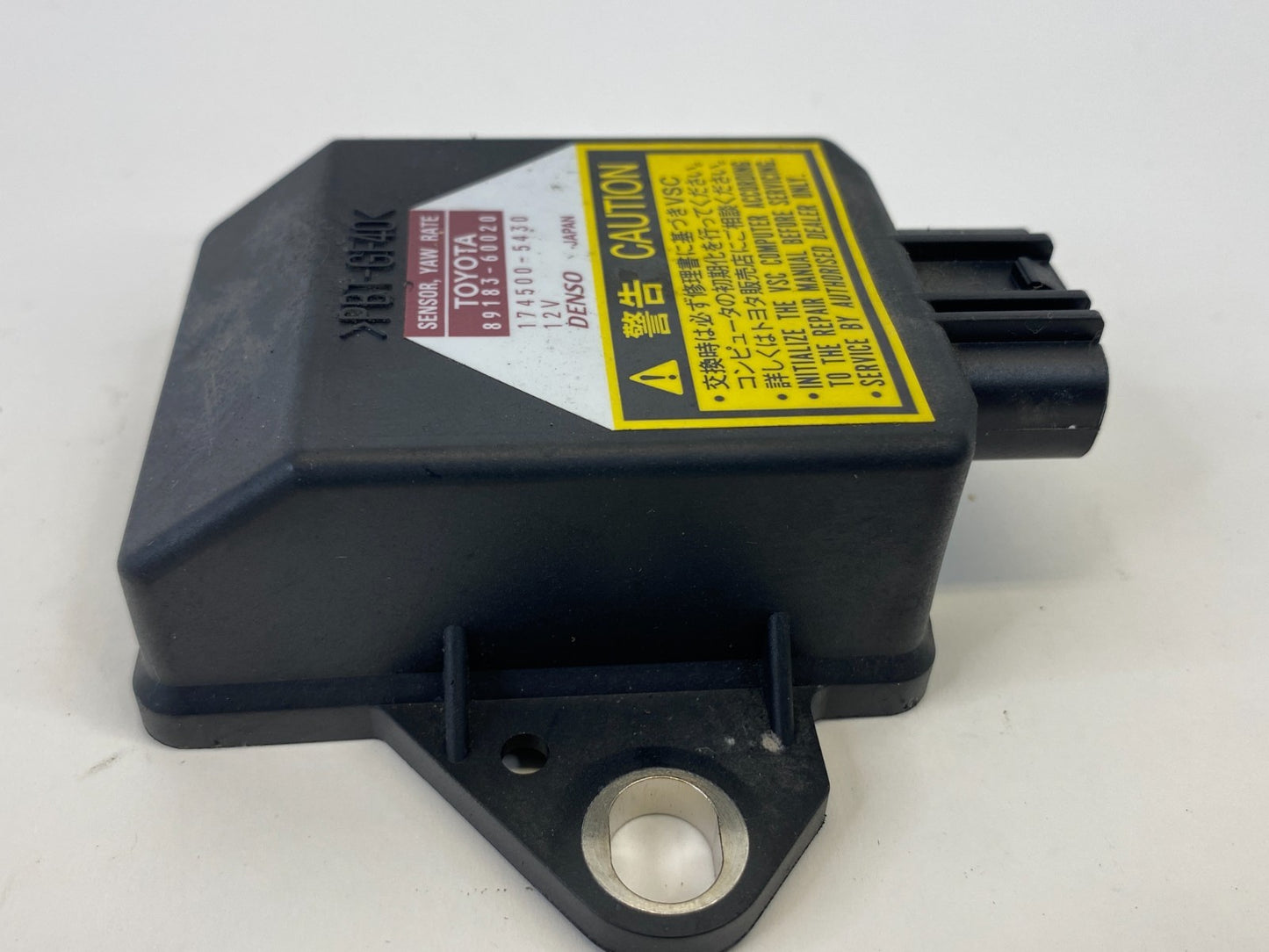 2006 2007 2008 2009 Lexus IS250 Yaw Rate Sensor Control Module 89183-60020 OEM