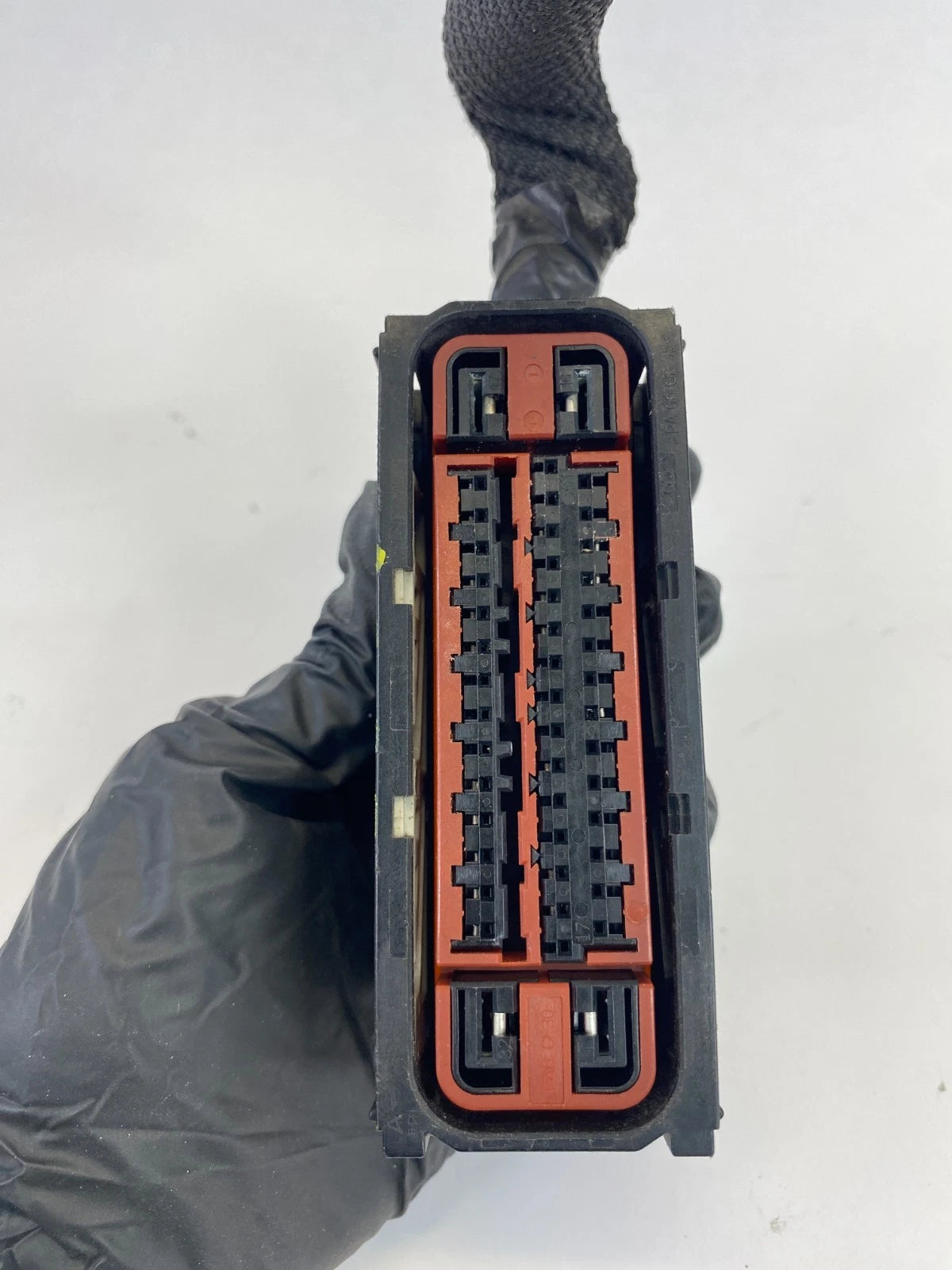 2010 DODGE JOURNEY 3.5L ABS ANTI LOCK BRAKE PUMP PLUG CONNECTOR RELAY OEM