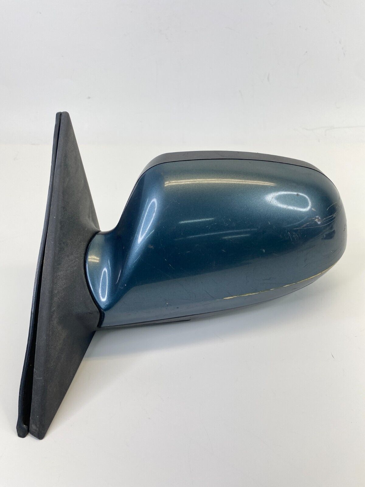 2001-2006 Hyundai Elantra Left Driver Side View Power Door Mirror E4-012151 OEM