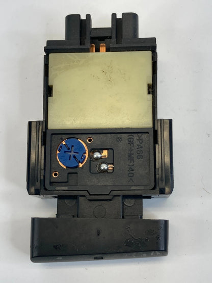 2003-2008 TOYOTA COROLLA REAR DEFROSTER CONTROL CONTROL SWITCH BUTTON 15A410 OEM