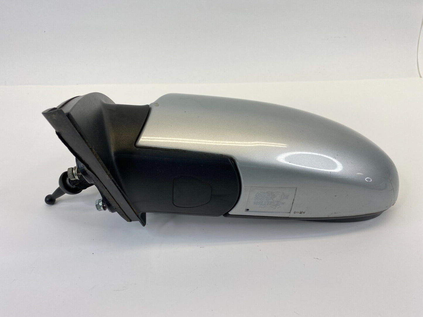 2006-2009 Hyundai Accent Sedan Left Driver Side View Manual Door Mirror Assembly