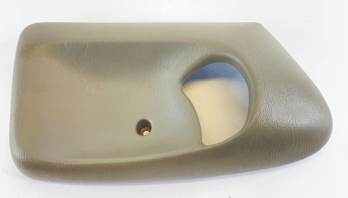 2000-2005 Chevrolet Impala Rear Left Interior Door Handle Bezel Cover 10355291