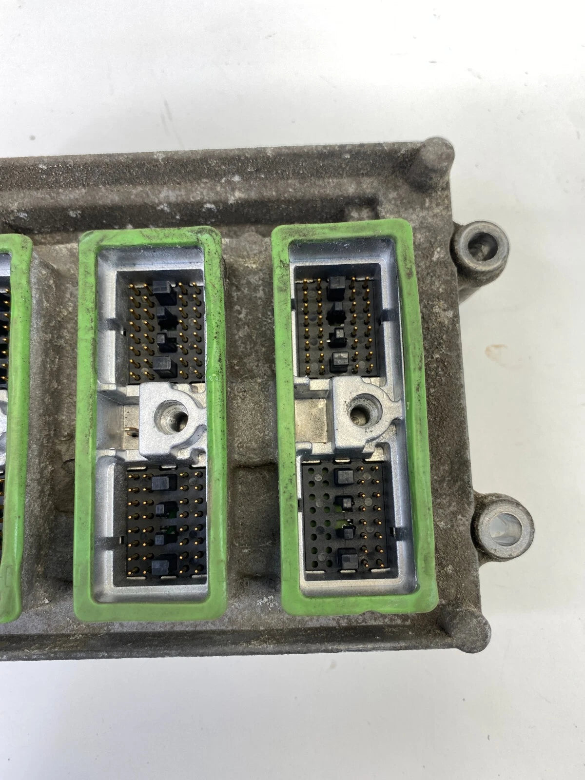 2003-2005 CHEVY TRAILBLAZER EXT 4.2L ENGINE COMPUTER CONTROL MODULE 12573576 OEM