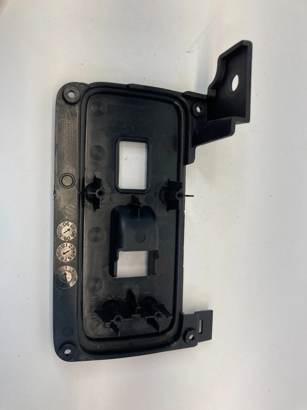 07-09 ACURA RDX FRONT RIGHT DOOR WINDOW SWITCH PANEL COVER TRIM 83542STKA010M1