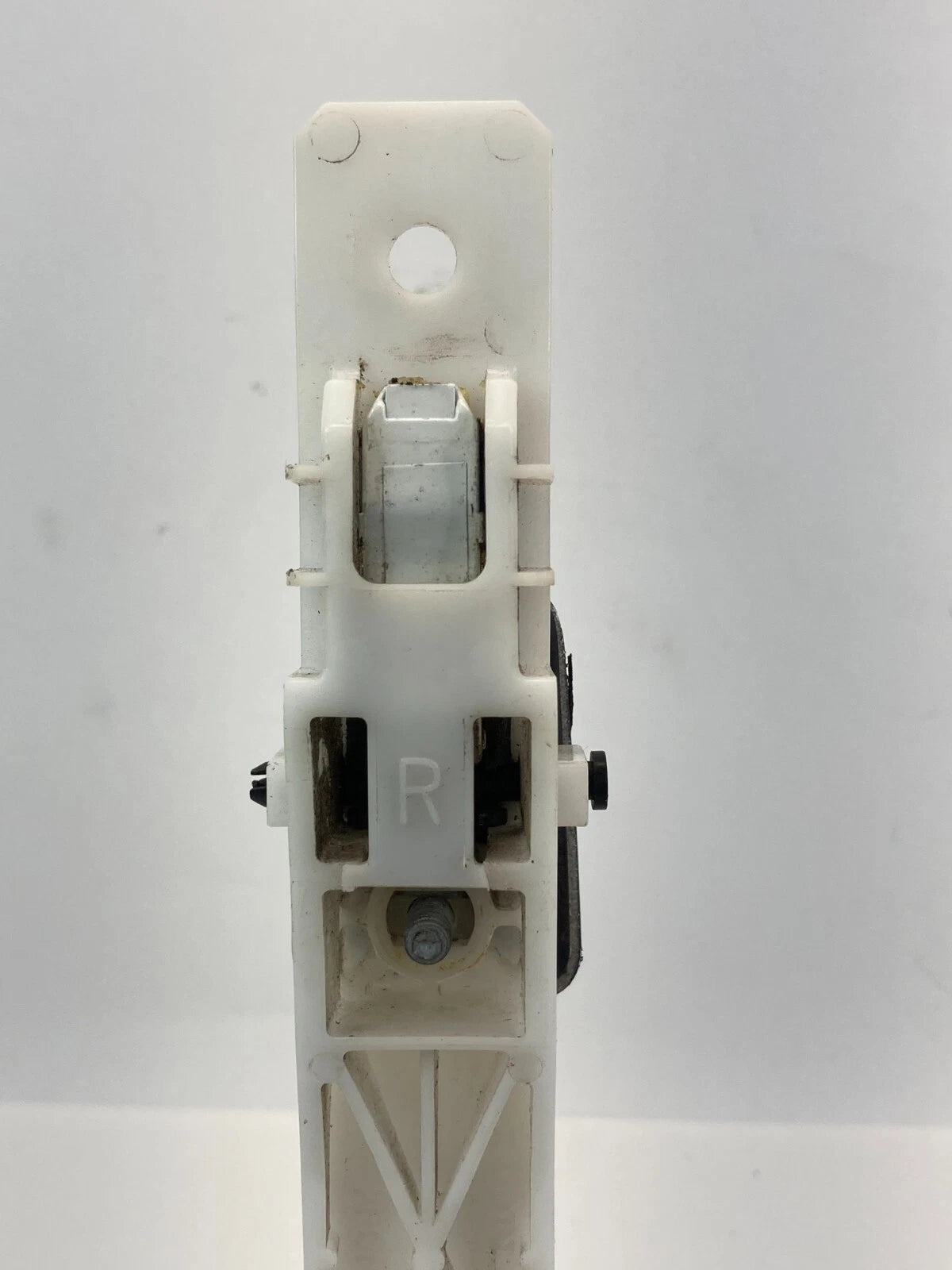 2004-2008 ACURA TL REAR RIGHT SIDE EXTERIOR OUTSIDE DOOR HANDLE RR RH OEM