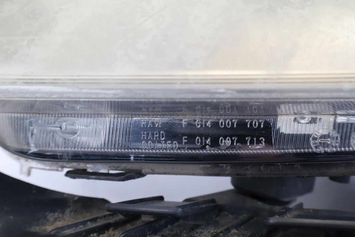 2010-2013 SUZUKI KIZASHI FRONT LEFT DRIVER HEADLIGHT HEADLAMP HALOGEN OEM