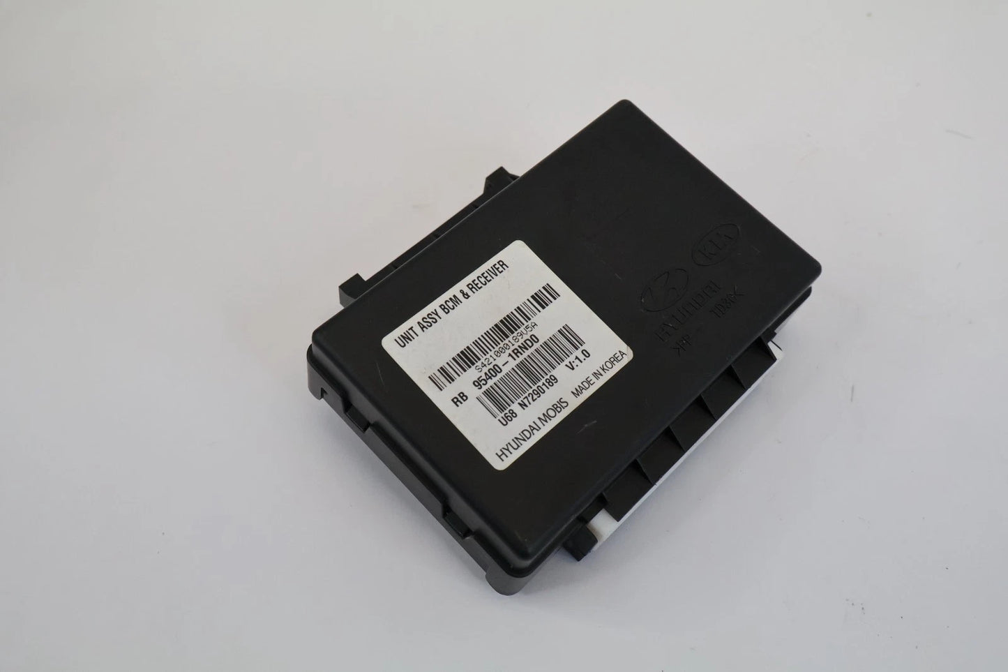 2014-2017 HYUNDAI ACCENT BCM BODY CONTROL MODULE RECEIVER 95400-1RND0 OEM