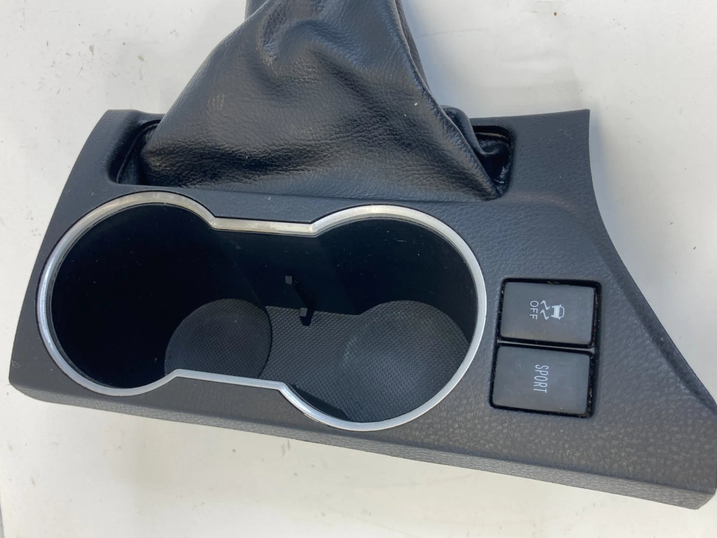 2014-2019 TOYOTA COROLLA CENTER CONSOLE CUP HOLDER W/ BRAKE BOOT & SWITCHES OEM