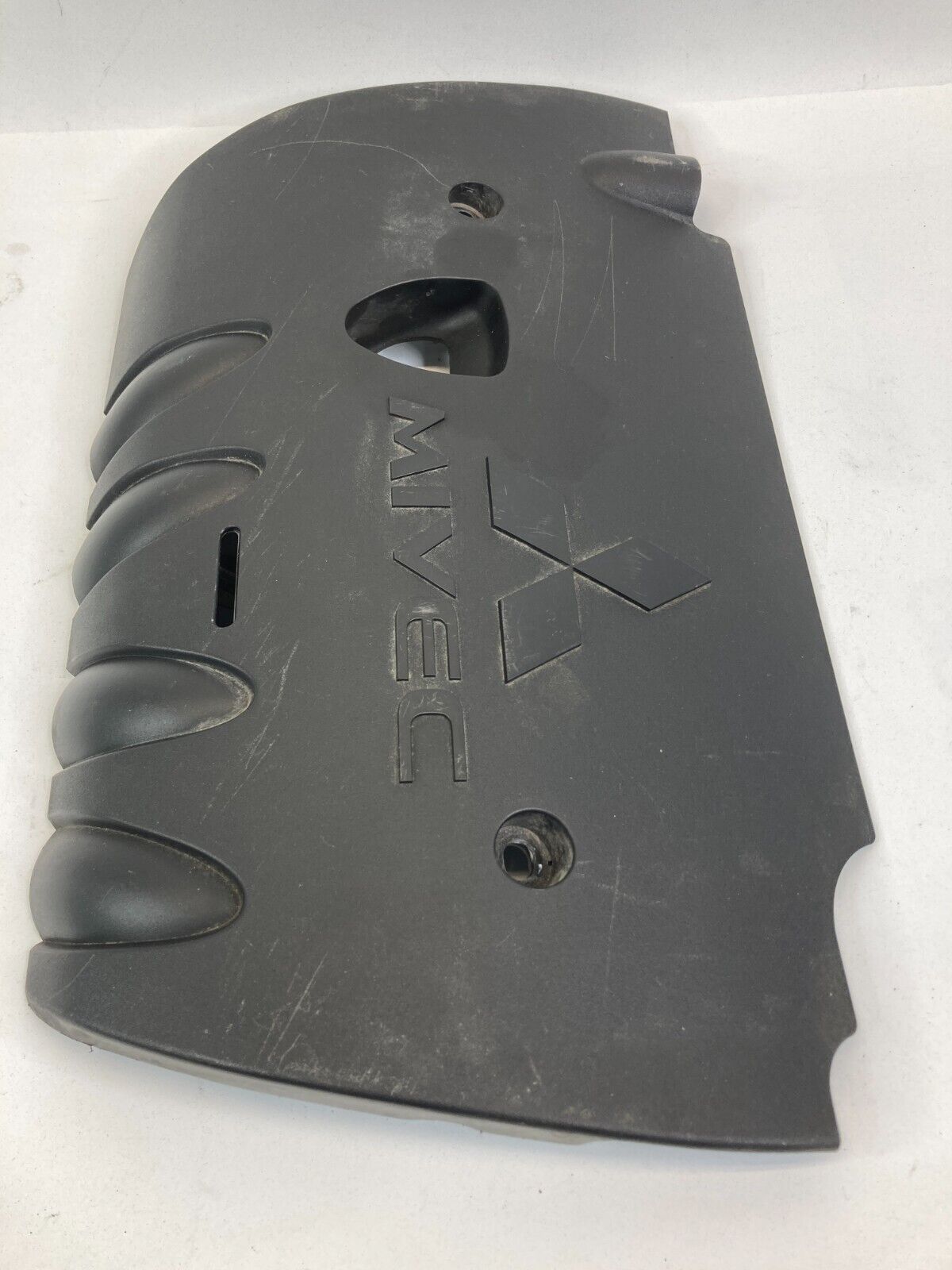 2008 09 10 11 12 2013 Mitsubishi Outlander 2.4L Engine Cover Lid Top 1003A158