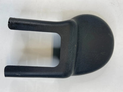 11-16 HYUNDAI ELANTRA FRONT LEFT SEAT INNER RIGHT SIDE TRACK END COVER CAP TRIM