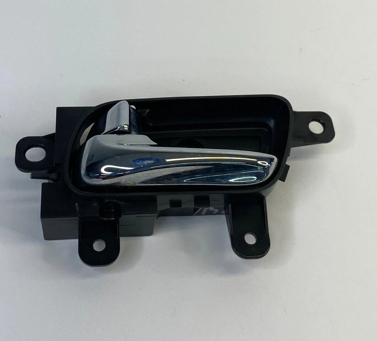 2009-2013 INFINITI G37 SEDAN REAR LEFT SIDE INTERIOR INNER DOOR HANDLE RR LH OEM