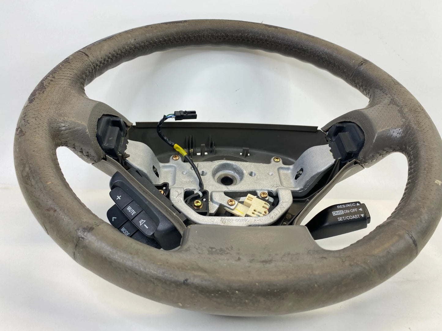 2003-2006 SUZUKI XL-7 2.7L A/T 4WD STEERING WHEEL ASSY W/ CRUISE CONTROLS OEM