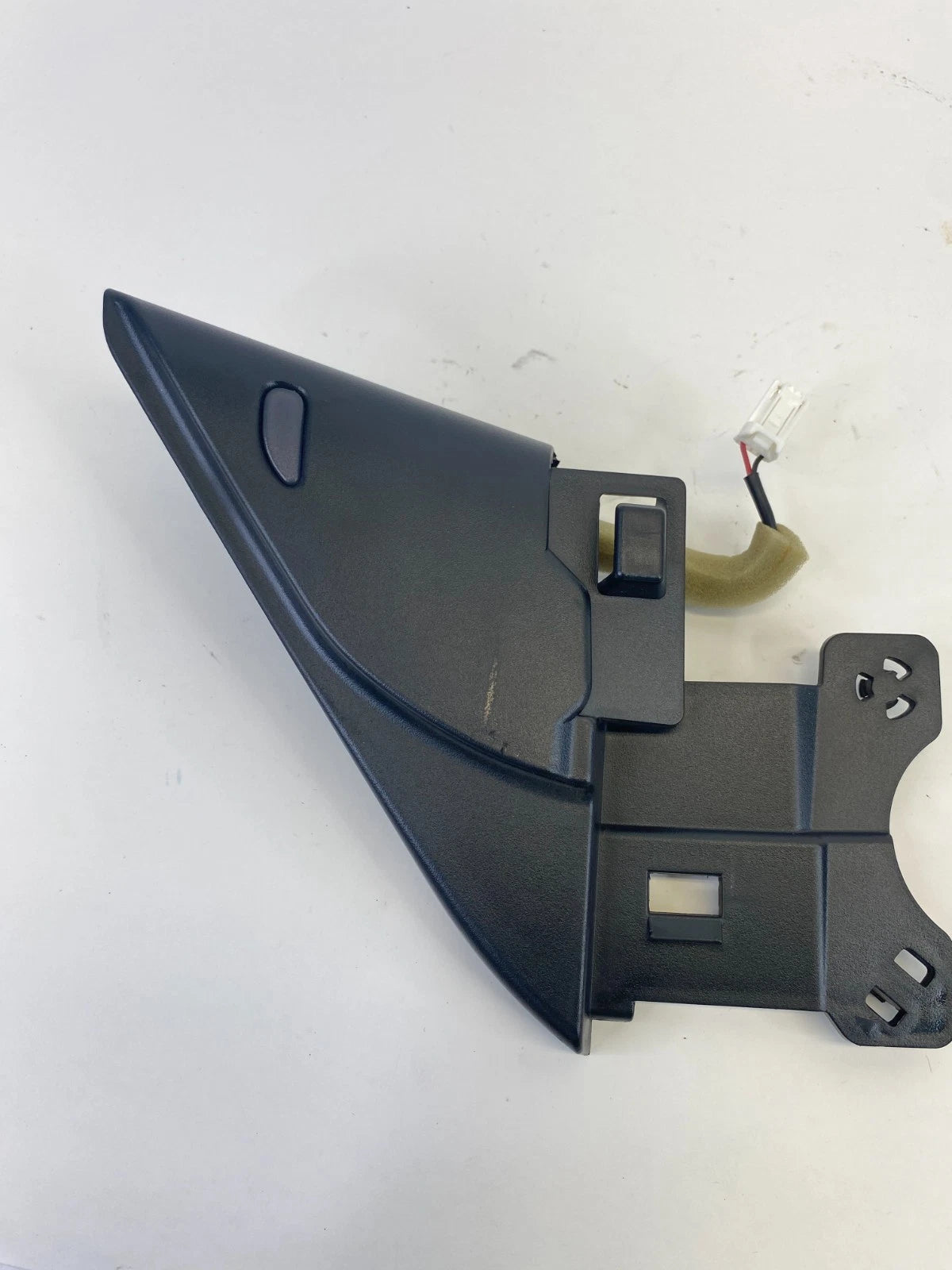 2013-2018 Nissan Altima Front Right Inner Door Corner Mirror Cover 80292-3TA1A