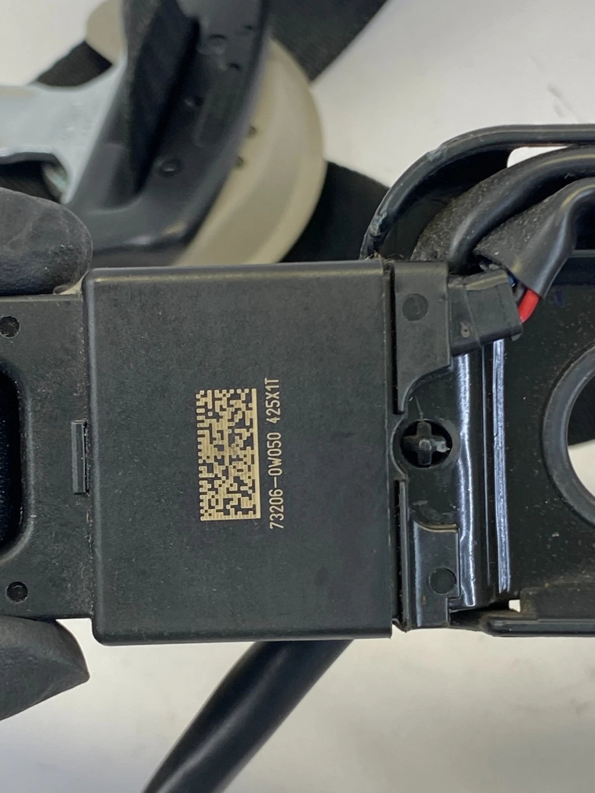 2006-2013 LEXUS IS250 FRONT RIGHT PASSENGER SIDE SEAT BELT RETRACTOR 73206-0W050