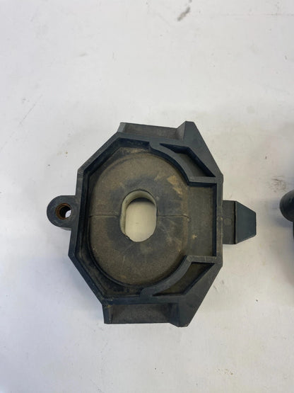 2007-2014 CHRYSLER 200 RADIATOR UPPER ISOLATOR SUPPORT 05058136AB OEM