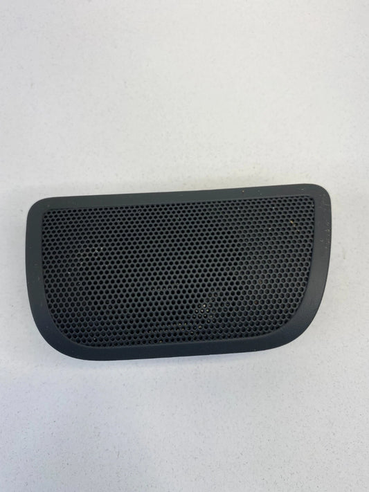 2005-2008 AUDI A4 QUATTRO REAR LEFT SIDE DOOR AUDIO SPEAKER TWEETER 8E0035399