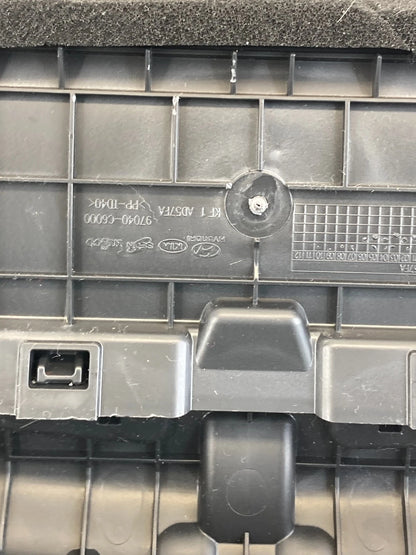 2016-2020 KIA SORENTO REAR CENTER CONSOLE AIR VENT W/ USB CHARGER 84640C6000 OEM