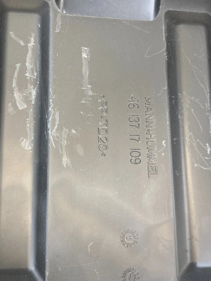 04-11 VOLVO S40 05-11 V50 AIR INTAKE CLEANER BOX LOWER COVER LID 30650076 OEM