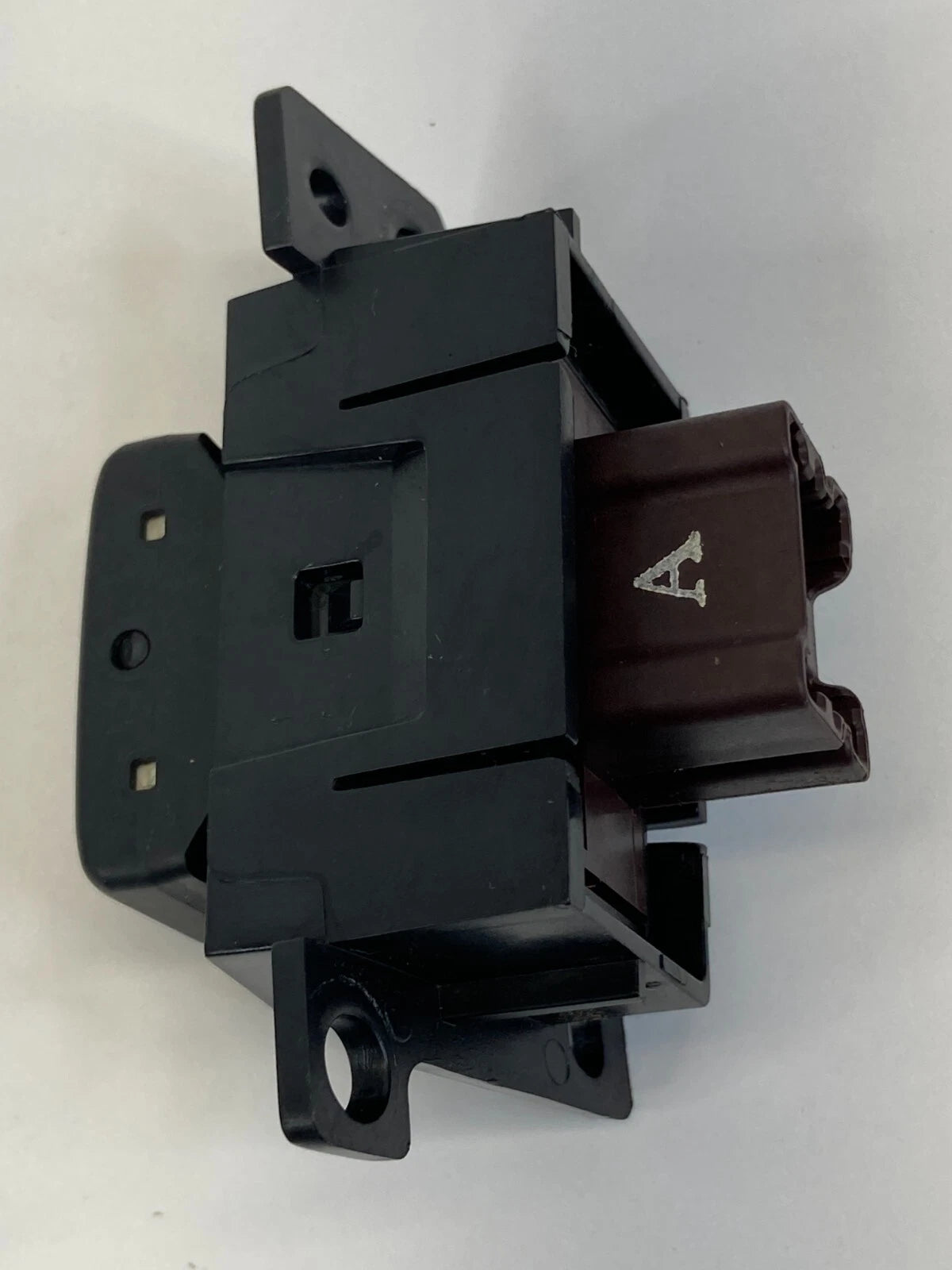 2008-2013 NISSAN ALTIMA RIGHT PASSENGER HEATED HEAT SEAT BUTTON SWITCH OEM