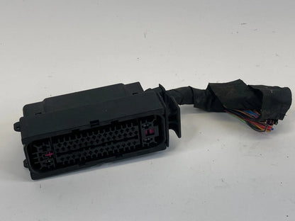 2012-2014 VOLKSWAGEN PASSAT ANTI-LOCK BRAKE PUMP MODULE CONNECTOR PLUG OEM