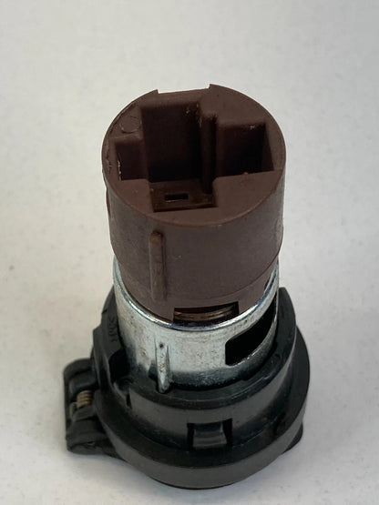 2005 2006 2007 2008 2009 SAAB 9-7X 97X POWER OUTLET LIGHTER 12V SOCKET OEM