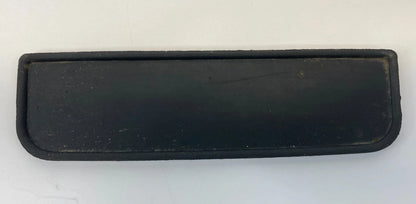 03-08 KIA SORENTO FRONT RIGHT PASSENGER SIDE PAD COVER TRIM LID 93562-3E000 OEM