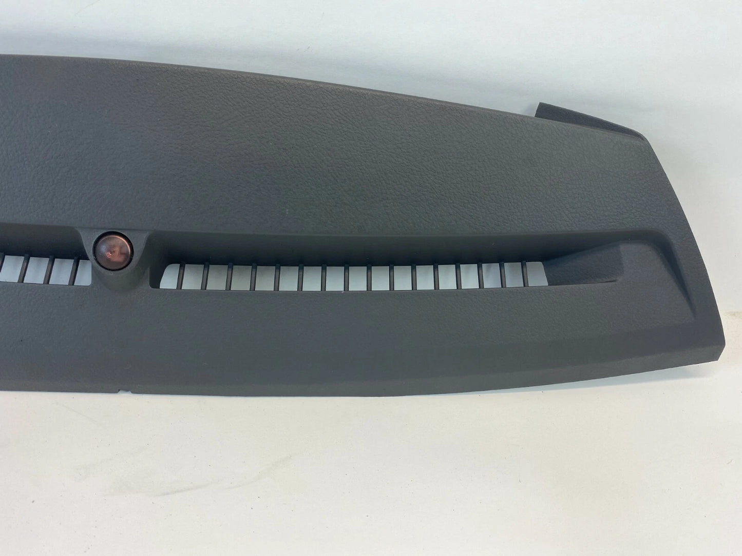 2007-2011 TOYOTA CAMRY DASH DEFROST VENT WINDSHIELD NOZZLE GARNISH TRIM OEM