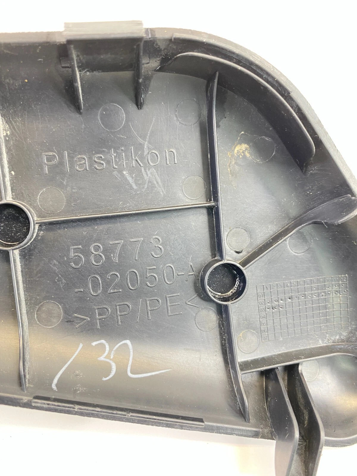 03-08 TOYOTA COROLLA REAR RIGHT LUGGAGE INTERIOR SIDE COVER TRIM OEM 58773-02050