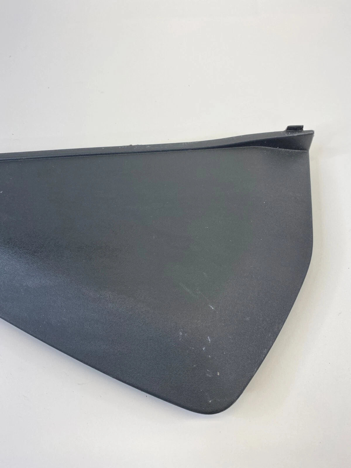 2008-2013 NISSAN ROGUE LEFT DASH INSTRUMENT PANEL END CAP COVER P10961A76000 OEM