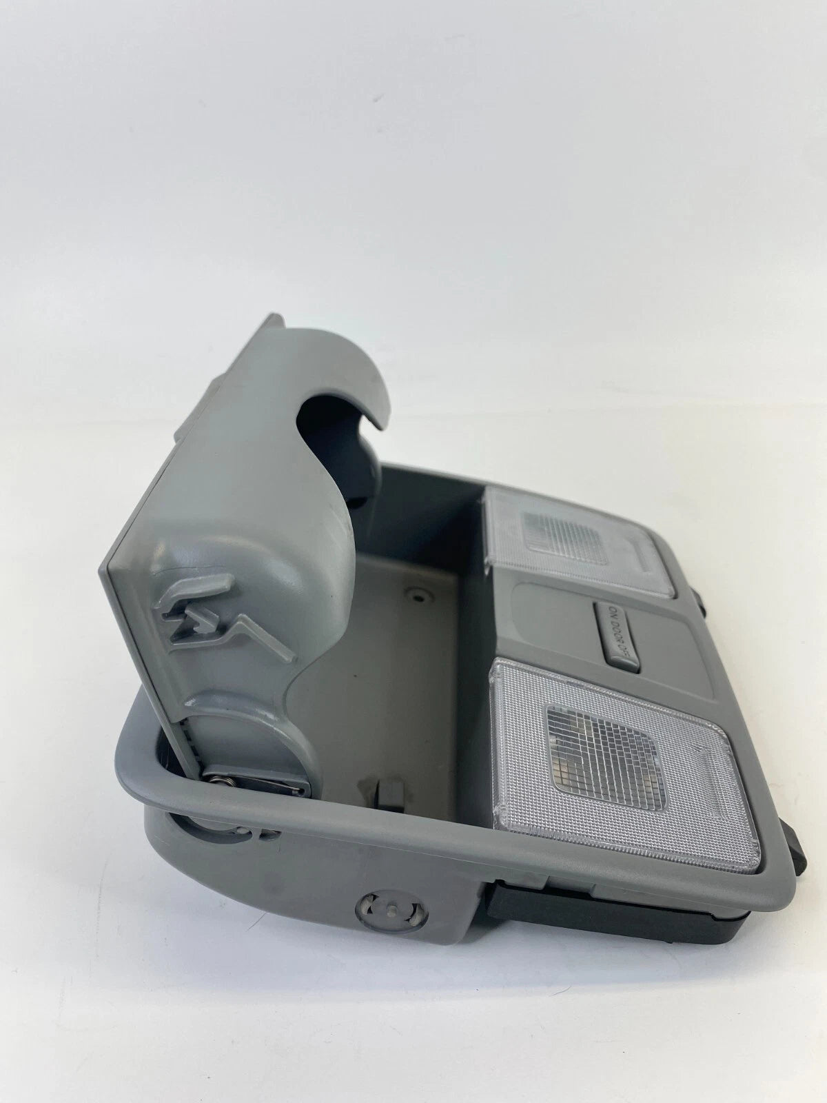 2012-2017 HYUNDAI ACCENT OVERHEAD CONSOLE MAP LIGHT DOME LAMP 92800-1RXXX OEM