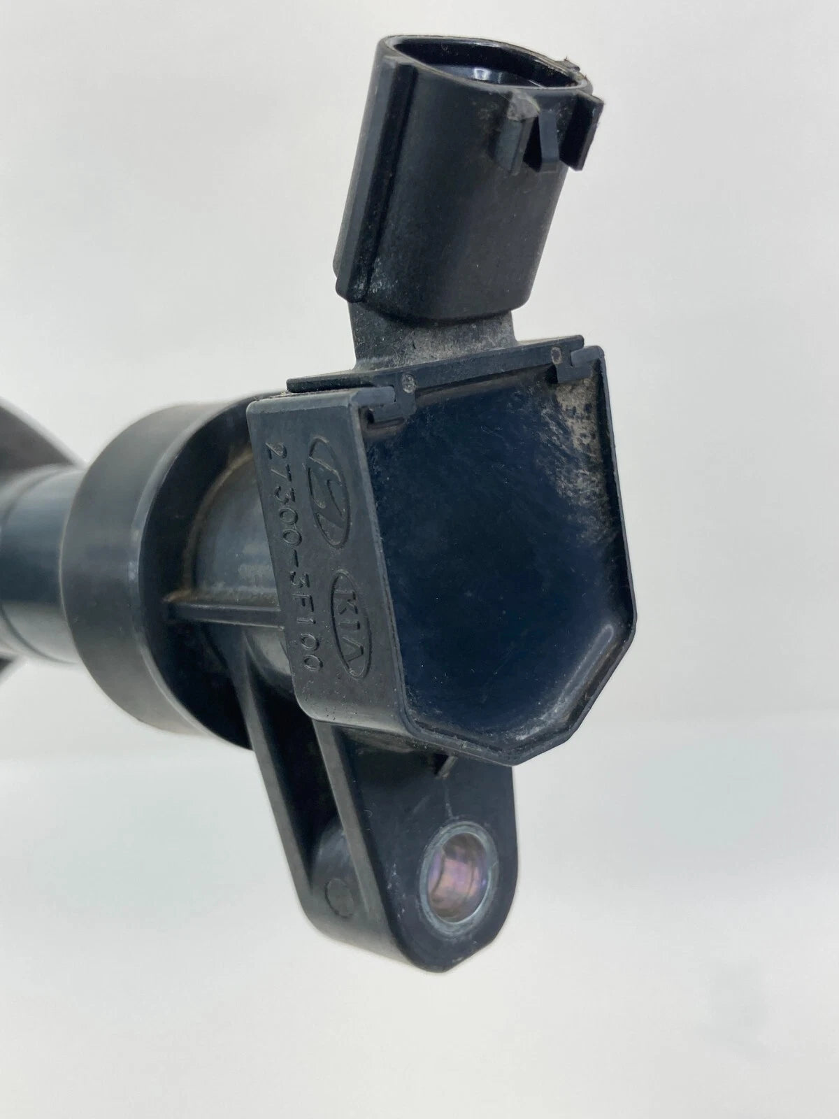 2010-2013 KIA FORTE 10 RONDO 2.0L ENGINE IGNITION COIL IGNITOR 27300-3F100 OEM