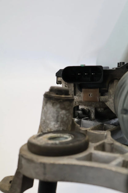 2011-2018 VW TOUAREG FRONT WINDSHIELD WIPER MOTOR & LINKAGE ASSY 7P0955023 OEM