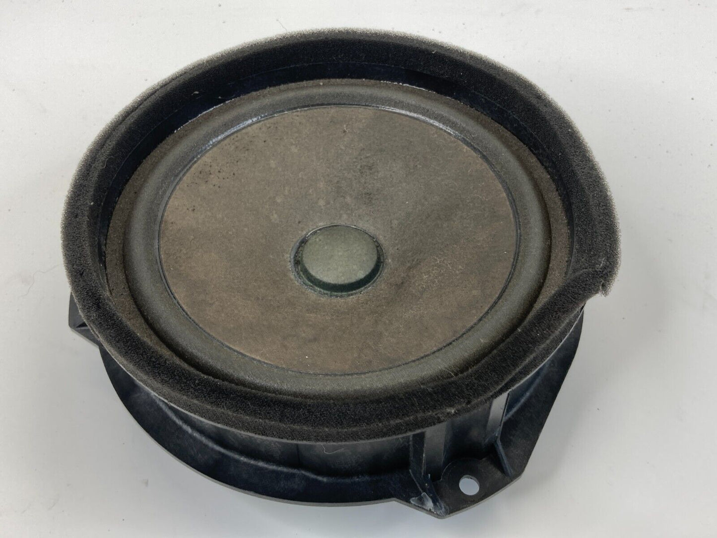 2010-2017 Chevrolet Equinox Front Left Side Door Audio Speaker OEM