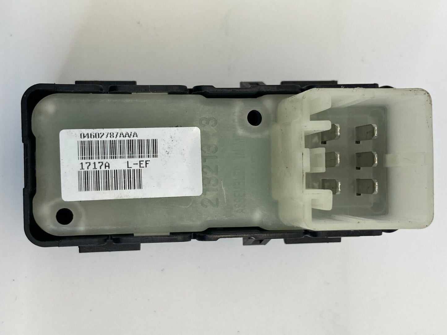 2007-2010 Chrysler 300 Rear Right Side Door Power Window Switch 04602787AA OEM