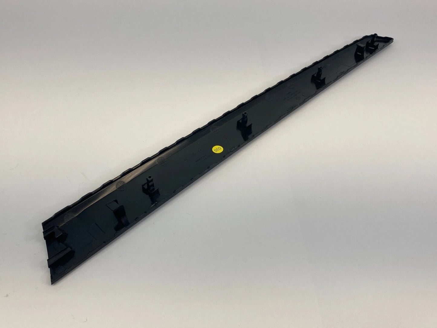 2012-2015 VW VOLKSWAGEN PASSAT REAR RIGHT PASSENGER DOOR PANEL MOLDING BEZEL OEM