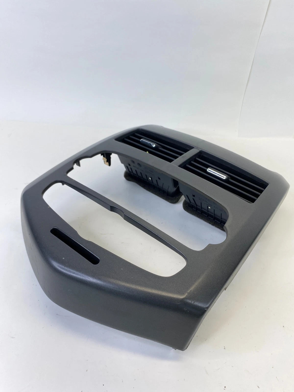 2012-2016 CHEVROLET SONIC CENTER DASH RADIO BEZEL TRIM W/ AIR VENTS OEM