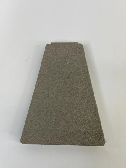 13 14 FORD ESCAPE FRONT RIGHT SEAT TRACK COVER INSERT TRIM PANEL CJ54-S629B04-A
