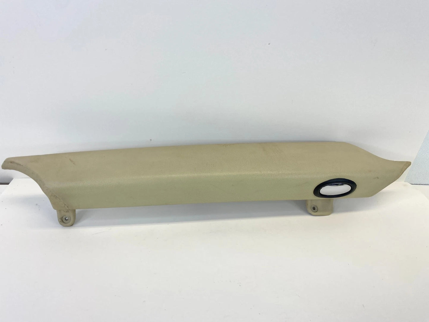 2007-2013 MINI COOPER PASSENGER KNEE BOLSTER TRIM CREAM WHITE OEM 51452752844