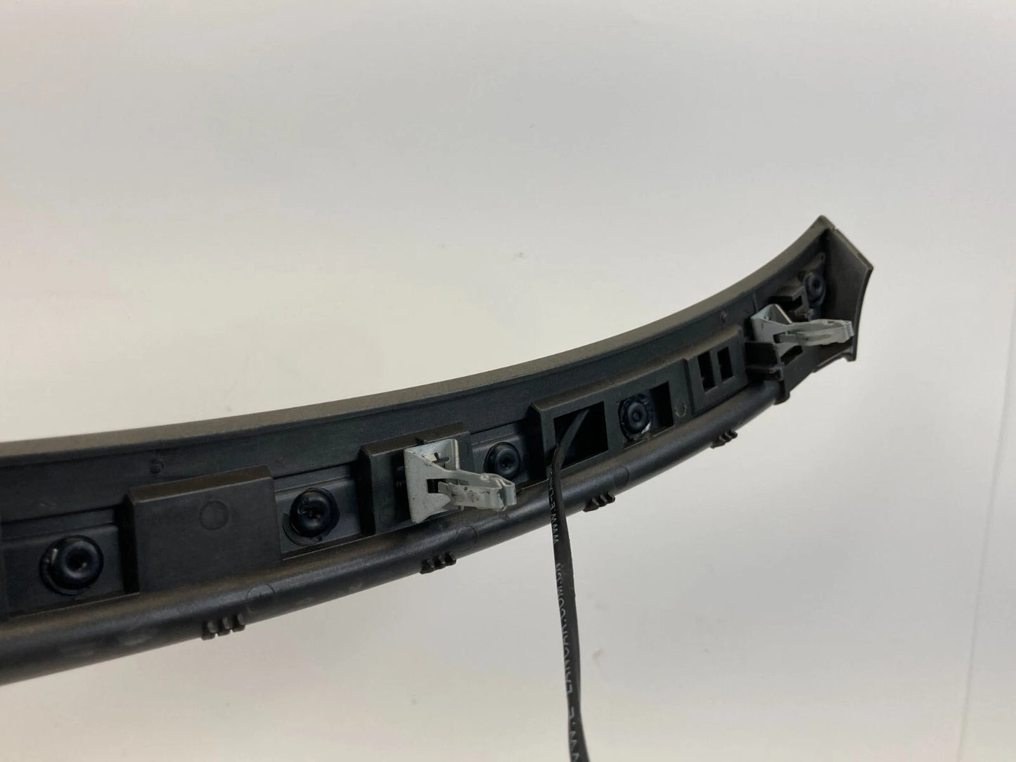 2010-2013 BUICK LACROSSE FRONT DASH TRIM PANEL WOODGRAIN LIGHT WIRE OEM 9069741