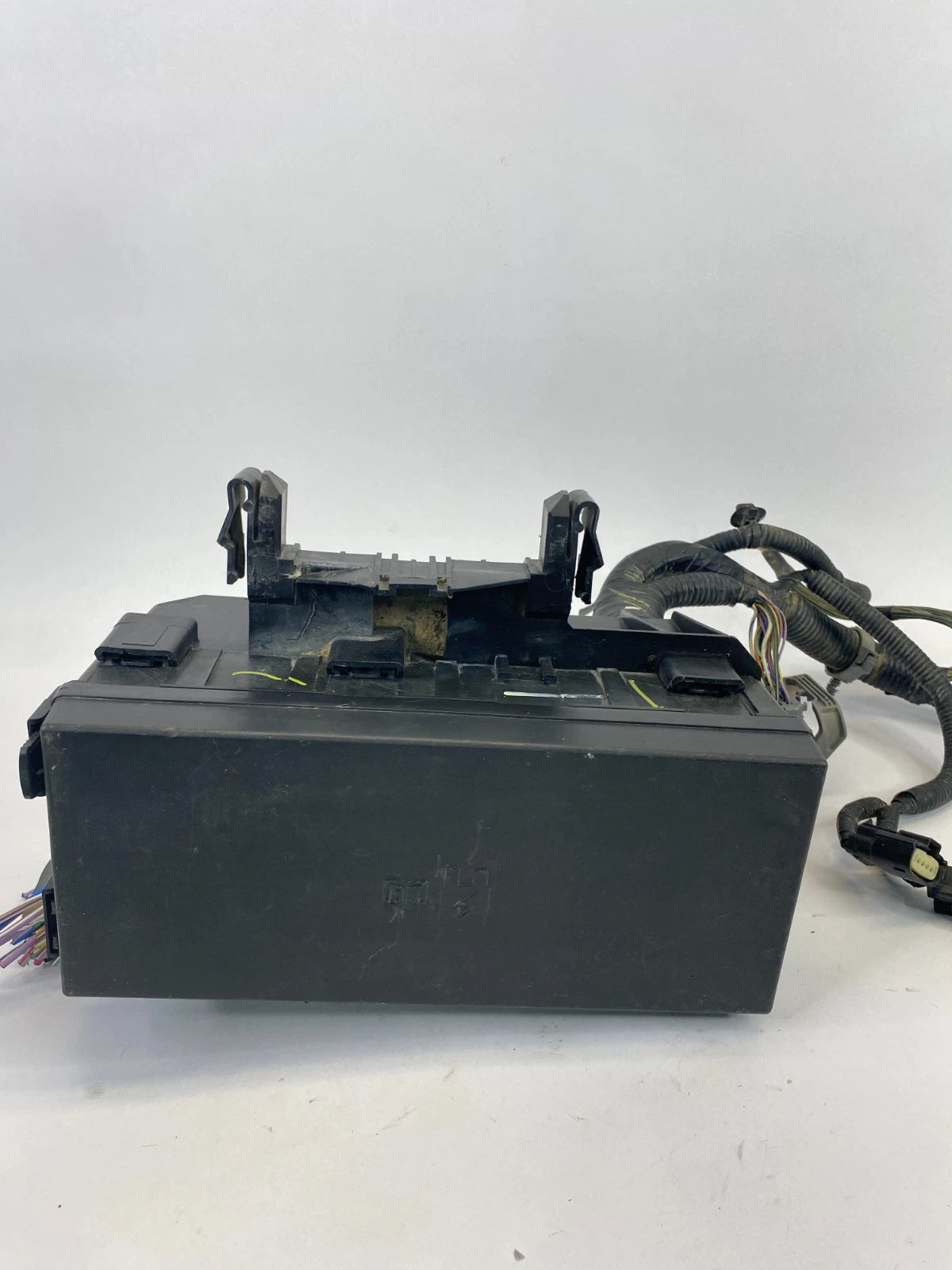 11-15 FORD EXPLORER UNDERHOOD ENGINE FUSE BOX POWER DISTRIBUTION OEM BT4T14A003A