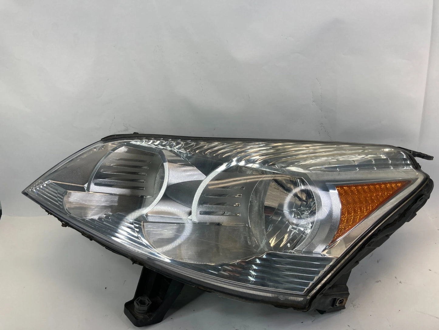 09-12 CHEVY TRAVERSE W/O PROJECTOR BEAM LEFT DRIVER HEADLIGHT HEADLAMP 20794801