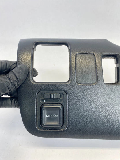 1999-2004 HONDA ODYSSEY SIDE VIEW POWER DOOR MIRROR CONTROL SWITCH W/DASH BEZEL
