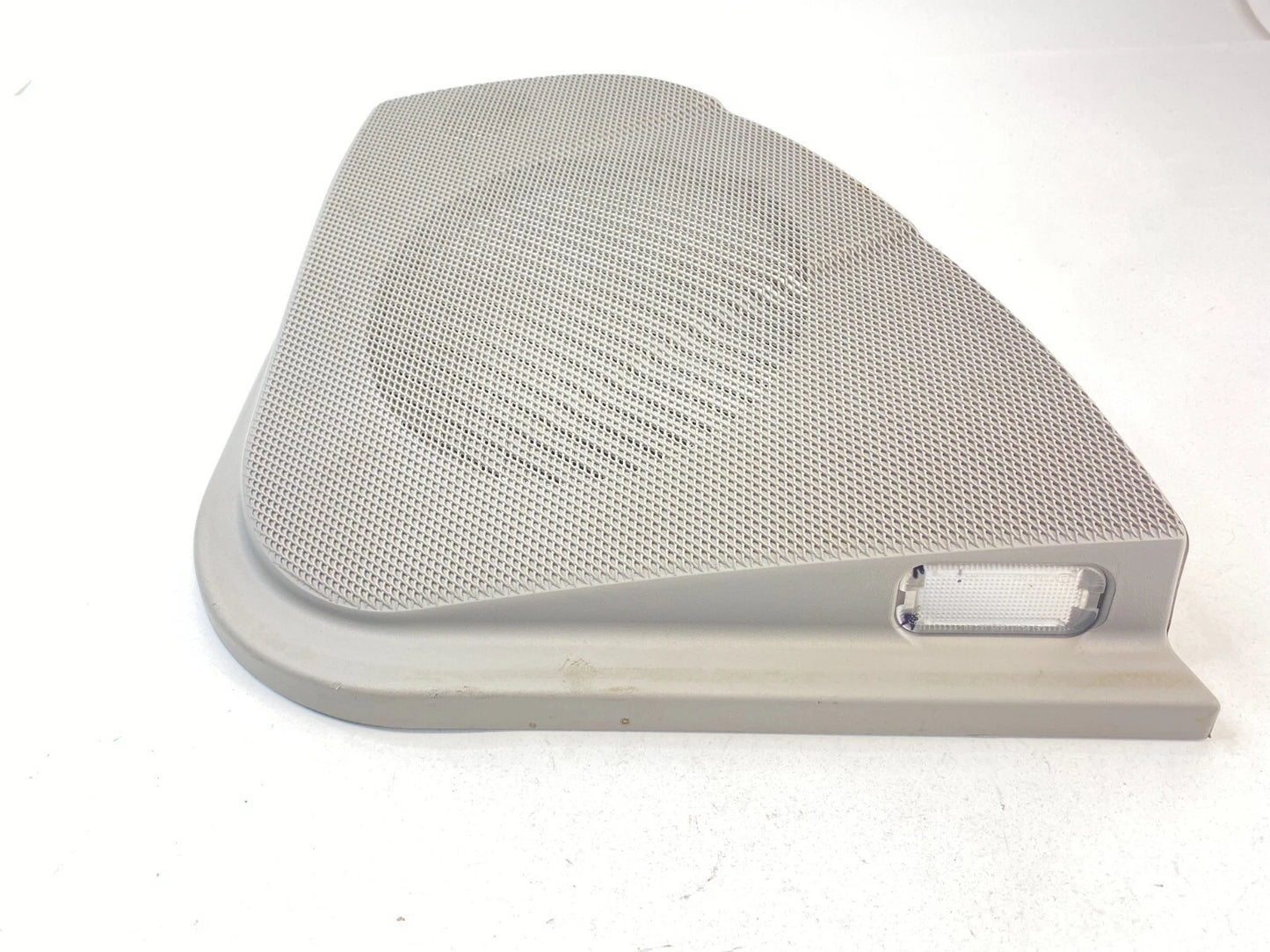 03-06 MERCEDES-BENZ E500 REAR RIGHT SIDE DOOR SPEAKER GRILLE COVER 2117370688
