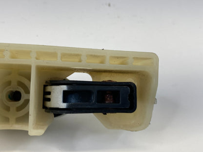 2006-2011 Hyundai Accent HATCHBACK Front Right Side Exterior Door Handle Assy