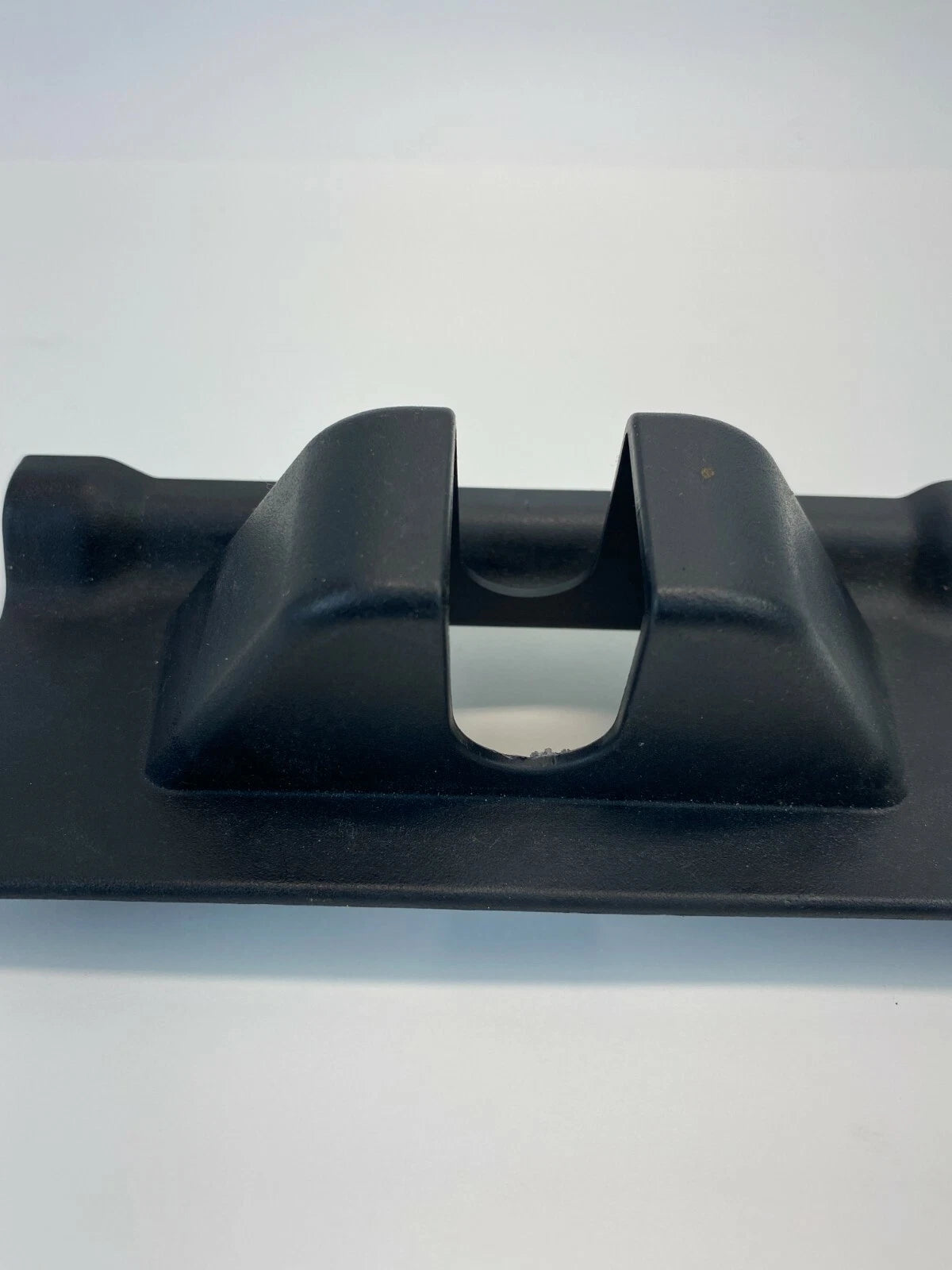 2006-2012 FORD FUSION REAR RIGHT SEAT LOCK LATCH COVER TRIM 6E53-54638A74-AC OEM